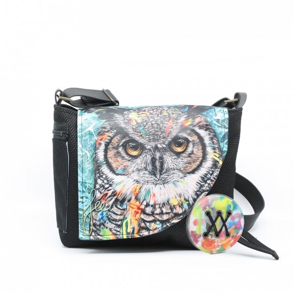 Chipie QuARTz Special Edition | Colorful shoulder bag with owl on the flap